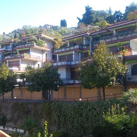 Alina Apartment *